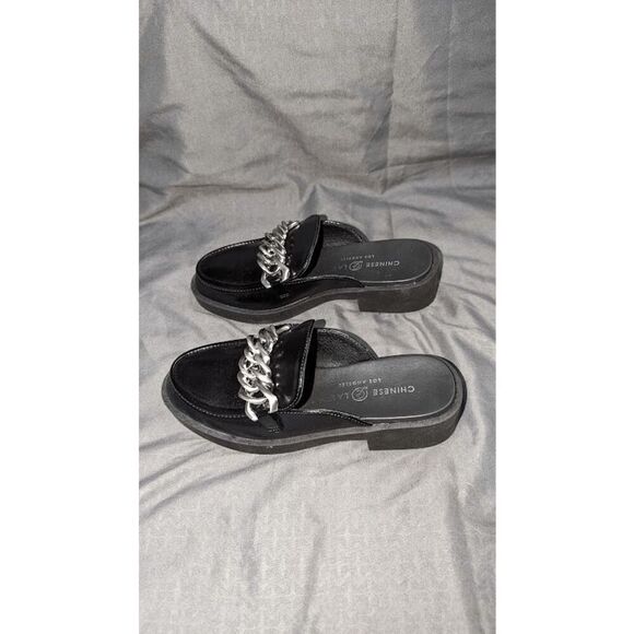 NWOB Chinese Laundry Paris Black W/Silver Chain Mule Size: 5 - Picture 5 of 6